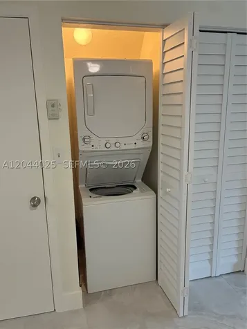 153 NE 141st Street Miami FL 33161