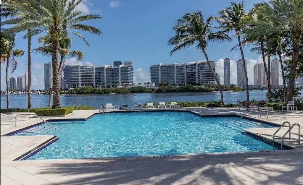 3225 NE 184th Street Aventura FL 33160