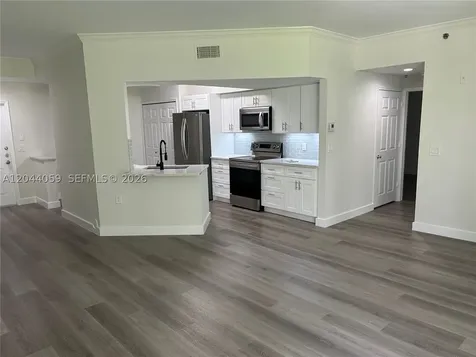 3225 NE 184th Street Aventura FL 33160