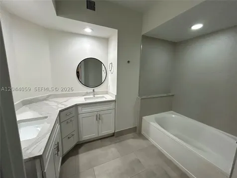3225 NE 184th Street Aventura FL 33160