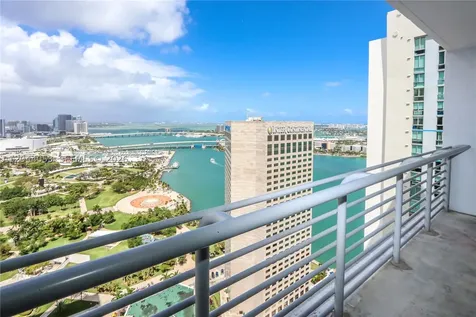 325 S Biscayne Boulevard Miami FL 33131