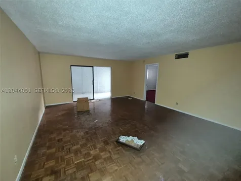 3940 NW 42nd Avenue Lauderdale Lakes FL 33319