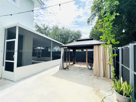 363 NE 35th Terrace Homestead FL 33033