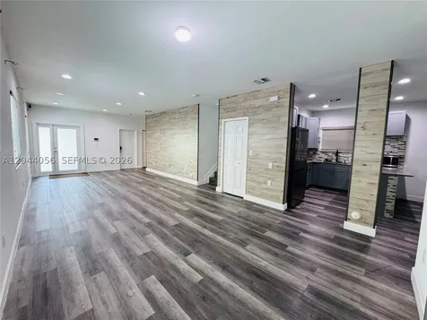 363 NE 35th Terrace Homestead FL 33033