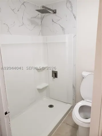 4550 W 16th Avenue Hialeah FL 33012