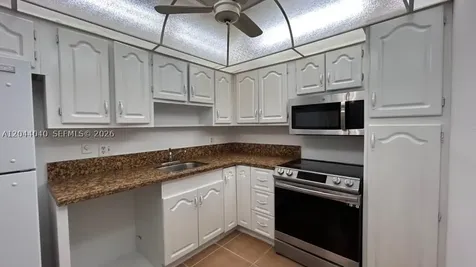 1300 Saint Charles Place Pembroke Pines FL 33026