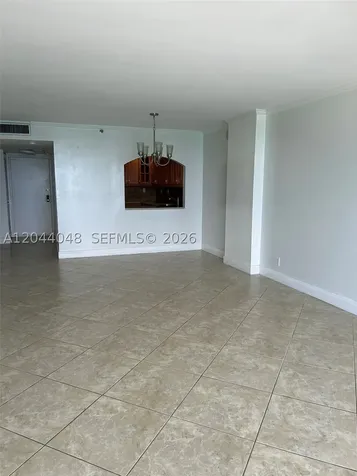 2625 Collins Avenue Miami Beach FL 33140