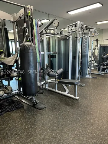 2625 Collins Avenue Miami Beach FL 33140