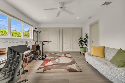 2820 NE 40th Court Fort Lauderdale FL 33308