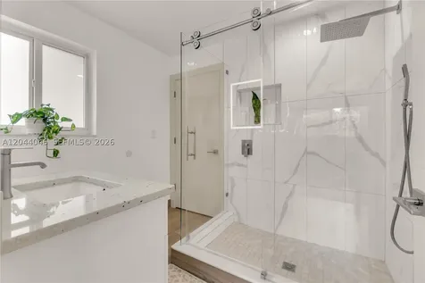 2820 NE 40th Court Fort Lauderdale FL 33308