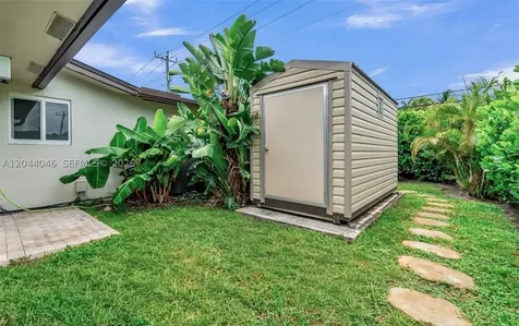 2820 NE 40th Court Fort Lauderdale FL 33308