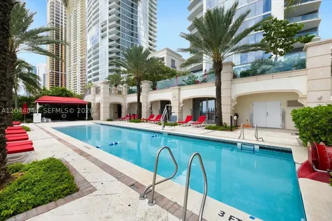 17975 Collins Avenue Sunny Isles Beach FL 33160