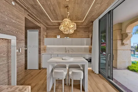 17975 Collins Avenue Sunny Isles Beach FL 33160