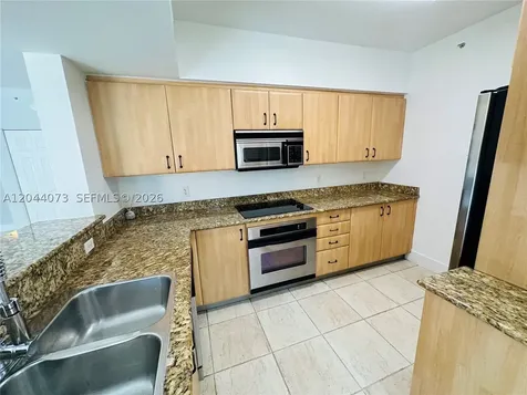 140 Meridian Avenue Miami Beach FL 33139