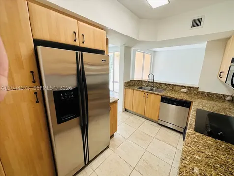 140 Meridian Avenue Miami Beach FL 33139