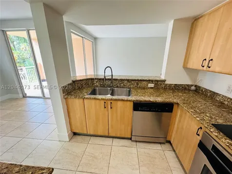 140 Meridian Avenue Miami Beach FL 33139