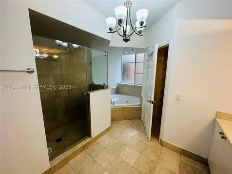 140 Meridian Avenue Miami Beach FL 33139