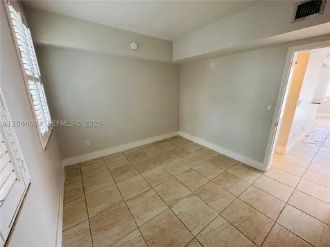 140 Meridian Avenue Miami Beach FL 33139