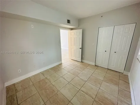 140 Meridian Avenue Miami Beach FL 33139