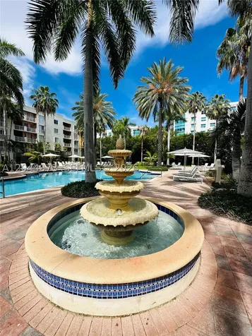140 Meridian Avenue Miami Beach FL 33139