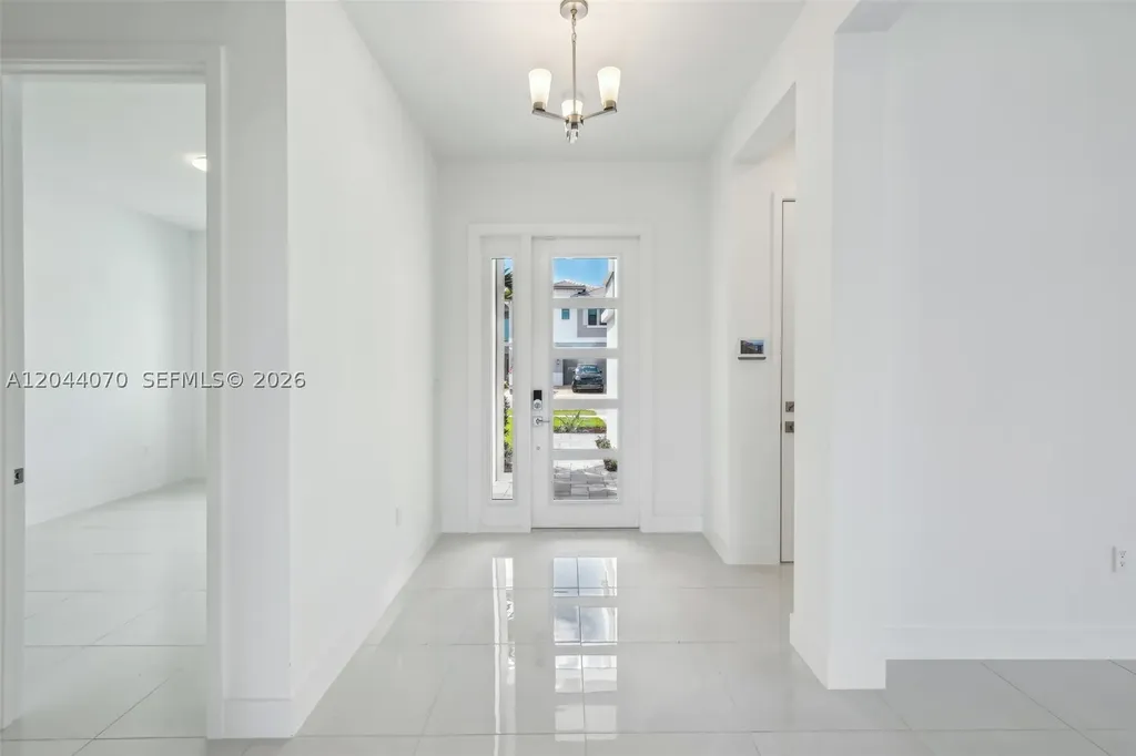 13075 Feathering Way Palm Beach Gardens FL 33412