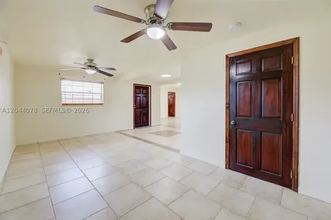7770 NW 33rd Street Davie FL 33024