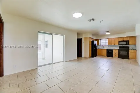 7770 NW 33rd Street Davie FL 33024