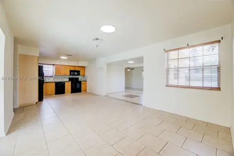 7770 NW 33rd Street Davie FL 33024