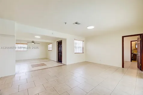 7770 NW 33rd Street Davie FL 33024