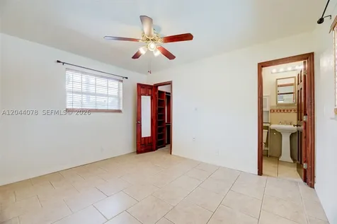 7770 NW 33rd Street Davie FL 33024
