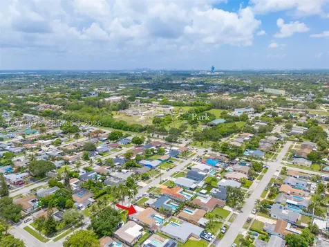 7770 NW 33rd Street Davie FL 33024