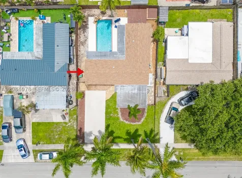 7770 NW 33rd Street Davie FL 33024