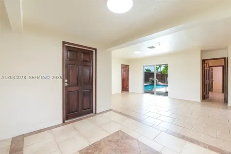 7770 NW 33rd Street Davie FL 33024