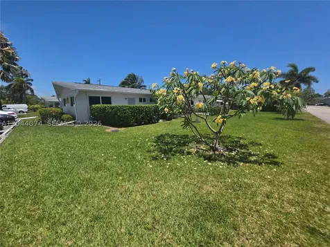 120 NE 10th Avenue Hallandale Beach FL 33009