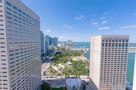 325 S Biscayne Boulevard Miami FL 33131