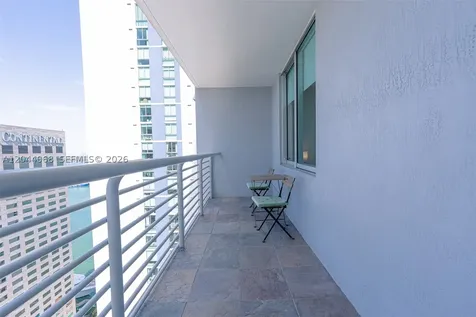 325 S Biscayne Boulevard Miami FL 33131