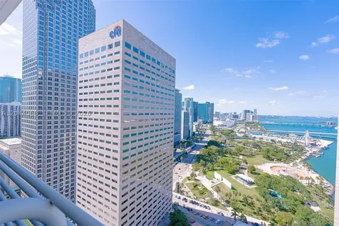 325 S Biscayne Boulevard Miami FL 33131