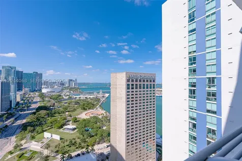 325 S Biscayne Boulevard Miami FL 33131
