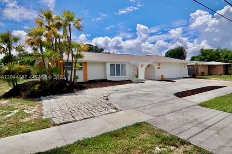 4708 Orange Grove Boulevard North Fort Myers FL 33903