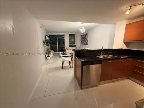 253 NE 2nd Street Miami FL 33132