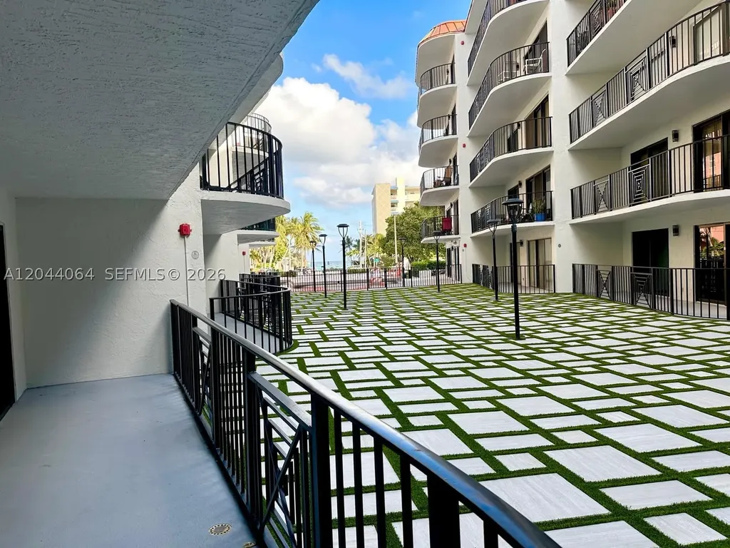 2029 N Ocean Boulevard Fort Lauderdale FL 33305