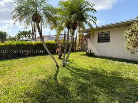 11832 SW 185th Terrace Miami FL 33177