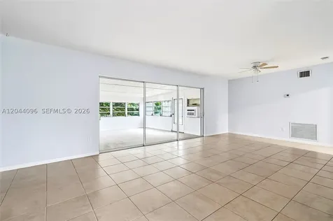 106 E Park Lane E Hypoluxo FL 33462