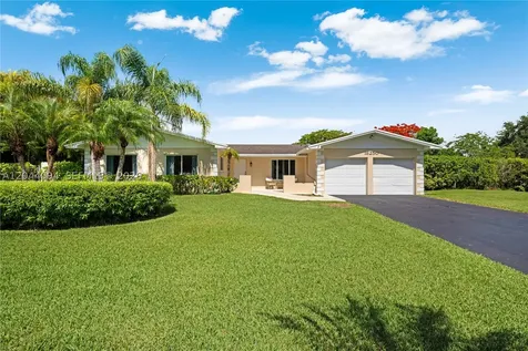 18250 SW 88th Place Palmetto Bay FL 33157