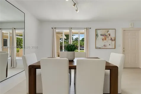 18250 SW 88th Place Palmetto Bay FL 33157