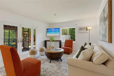 18250 SW 88th Place Palmetto Bay FL 33157