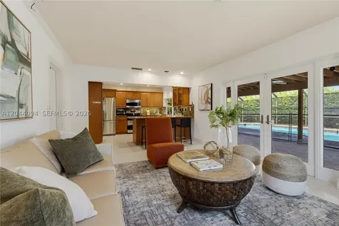 18250 SW 88th Place Palmetto Bay FL 33157