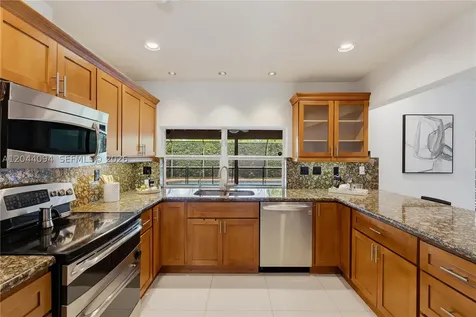 18250 SW 88th Place Palmetto Bay FL 33157