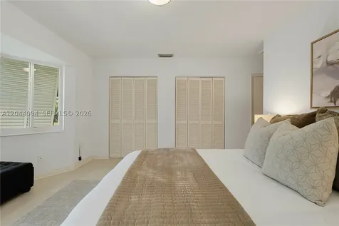 18250 SW 88th Place Palmetto Bay FL 33157