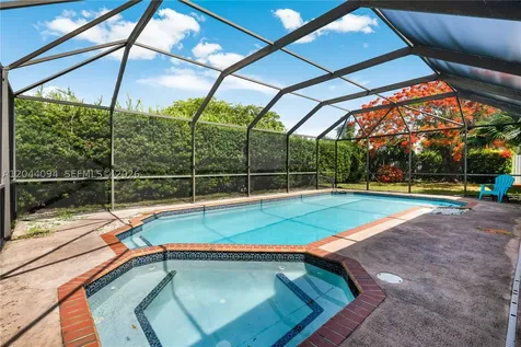 18250 SW 88th Place Palmetto Bay FL 33157